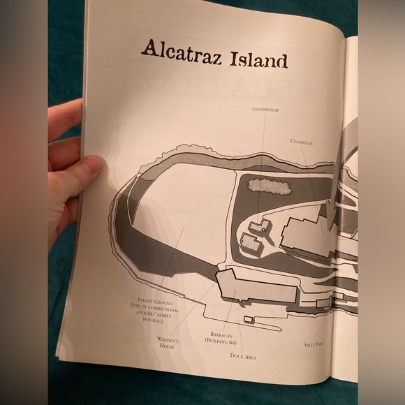 Alcatraz the Prison - Jay Stuller Book - Picture 8 of 11